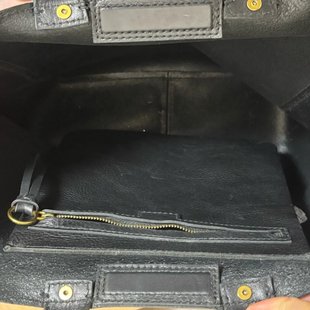 Madewell Abroad Black Leather Crossbody Tote Bag - Picture 15 of 15